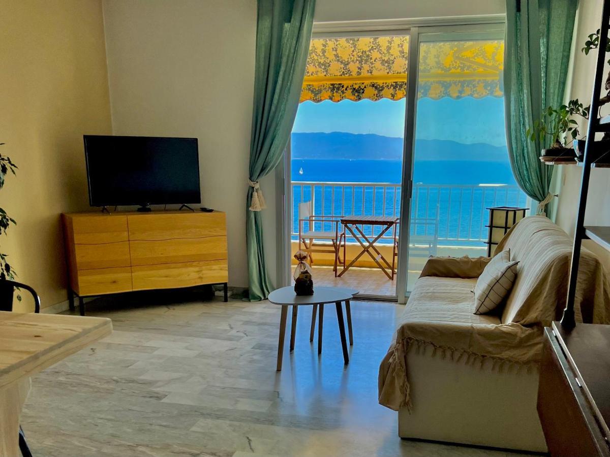 Appartement Avec Magnifique Vue Mer Ajaccio  Buitenkant foto
